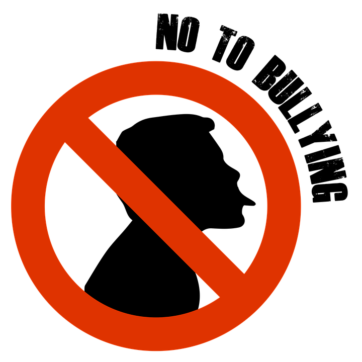 Bullismo su docenti: ennesimo caso in Italia, è successo a Lucca