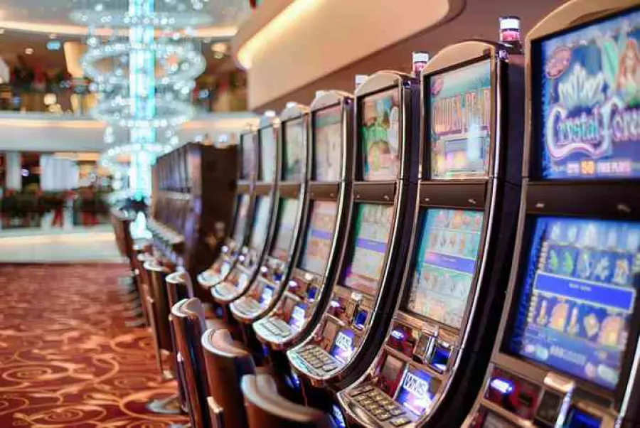 Slot machine: secondo l'Economist è questo il tipo di gioco d'azzardo preferito dagli italiani
