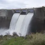 Diga California, pericolo: evacuate molte cittadine nei pressi lago di Oroville