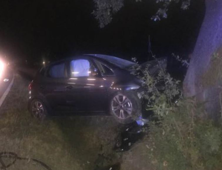 Incidente Ornavasso, auto contro albero: morto il geometra Flavio Prati