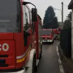 Incendio ad Armeno, due villette avvolte dalle fiamme